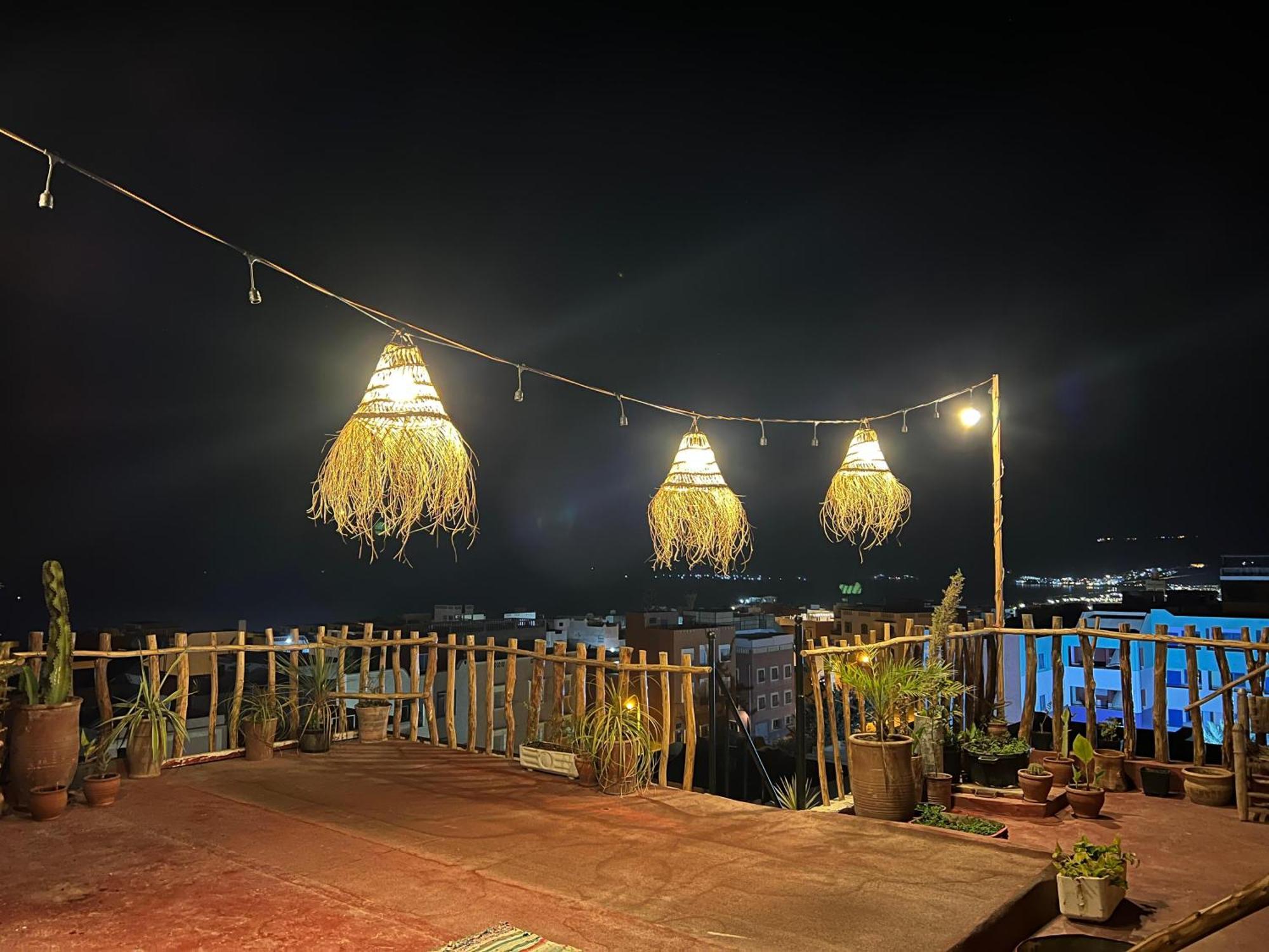 Berber Waves Surf House Hostel Tamraght Bagian luar foto