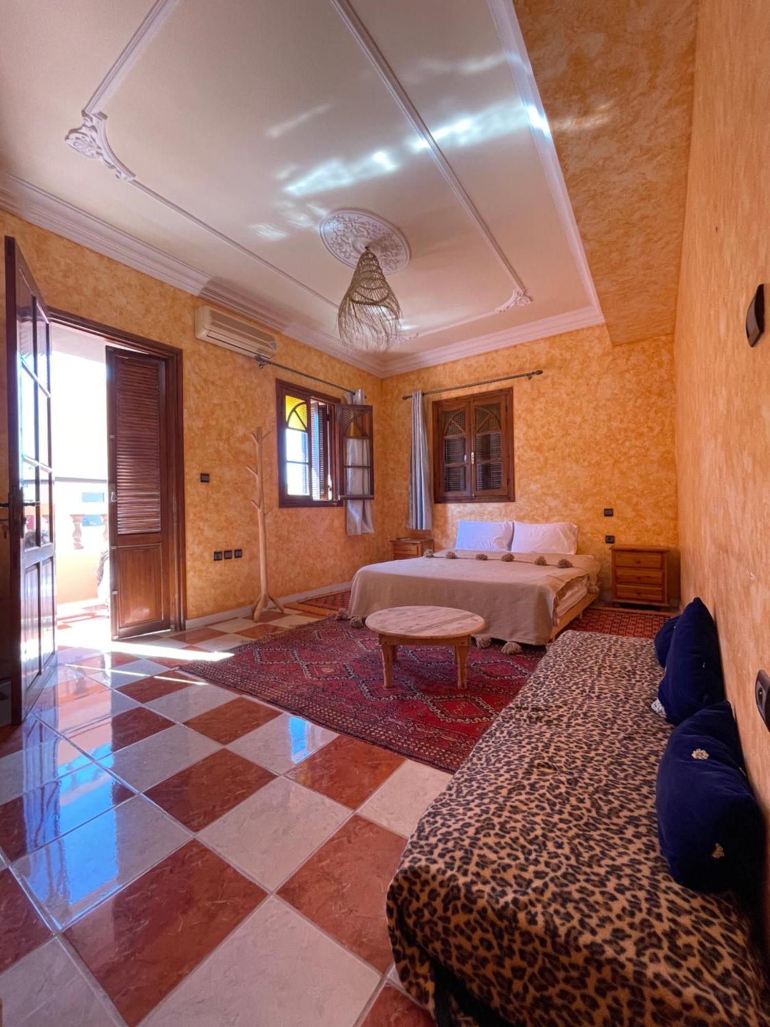 Berber Waves Surf House Hostel Tamraght Bagian luar foto
